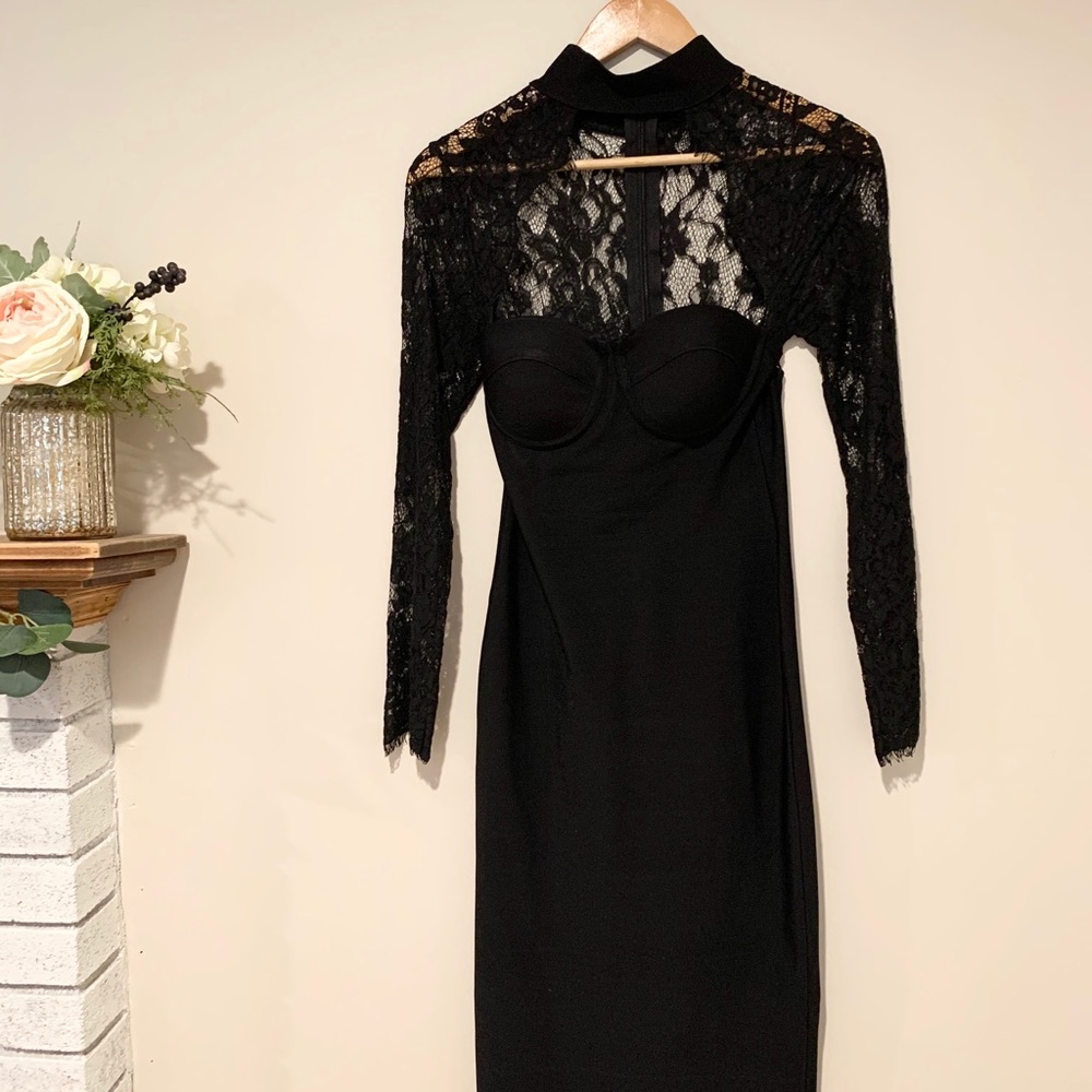 Gorgeous little black dress